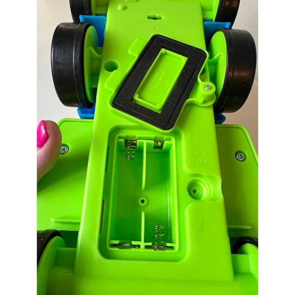 Fisher-Price Little People Choo-Choo Zoo Train Music Sounds, 4 Figures Works - Picture 12 of 12